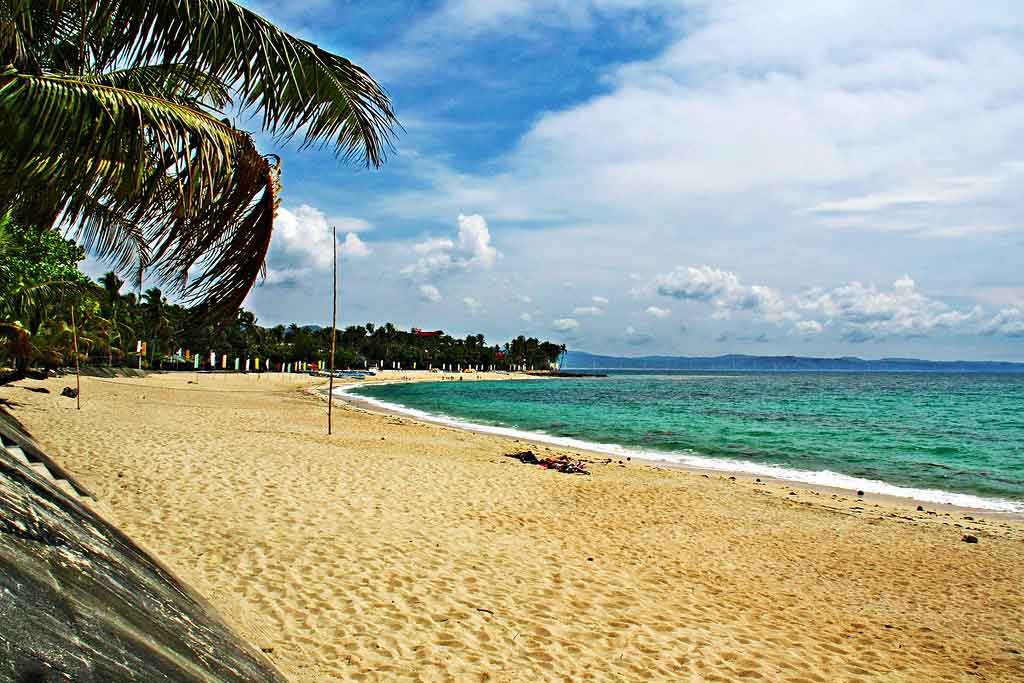 Rent a car with driver to Ilocos Norte