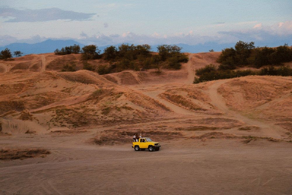 La-Paz-sand-dunes1 La Paz dunes with a private car with a driver